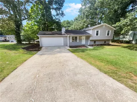 5351 Zachary Dr, Stone Mountain, GA 30083