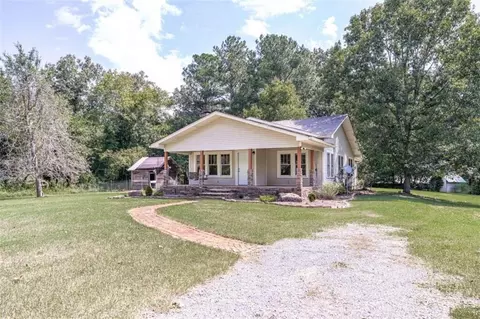 1174 Everett Springs Rd, Calhoun, GA 30701