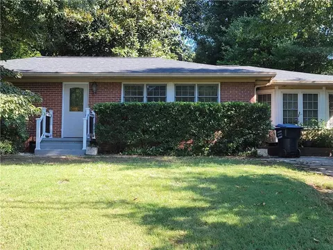 2053 Sherwood Dr SE, Marietta, GA 30067