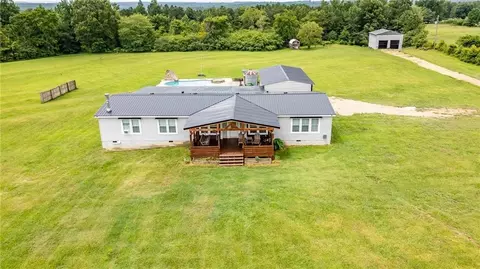 1115 County Rd 142, Fort Payne, AL 35967