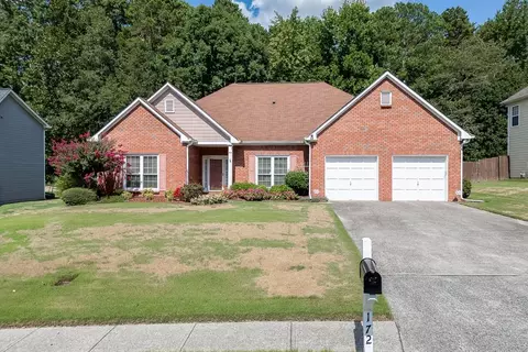 1723 Taylor Oaks Dr, Lawrenceville, GA 30043