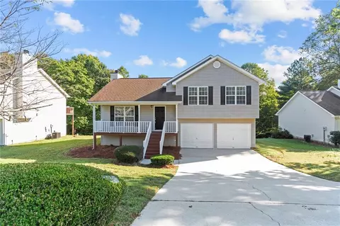 4051 Parks Rd, Flowery Branch, GA 30542