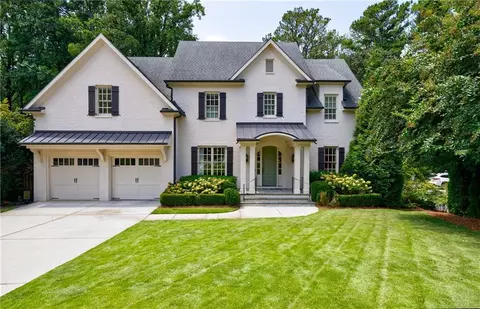 2946 Rockingham Dr NW, Atlanta, GA 30327