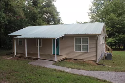 129 Webb Dr NE, Calhoun, GA 30701
