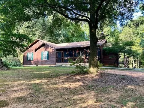 211 SE Bethlehem Church Rd, Calhoun, GA 30701
