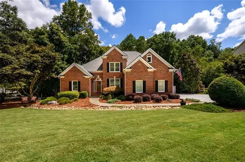 923 Lakemere Crst, Suwanee, GA 30024