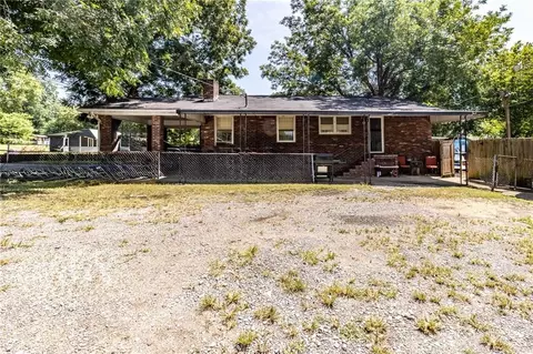 24 E 16th St, Rome, GA 30161