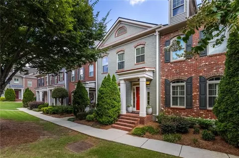 5001 Rosalie Rd, Alpharetta, GA 30022