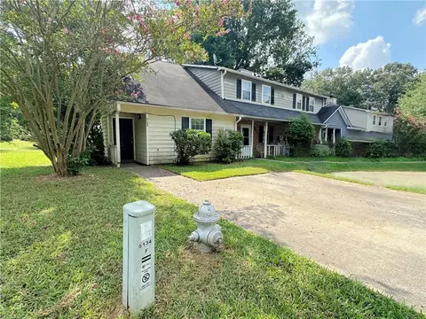 5132 Lakeview Ct, Austell, GA 30106