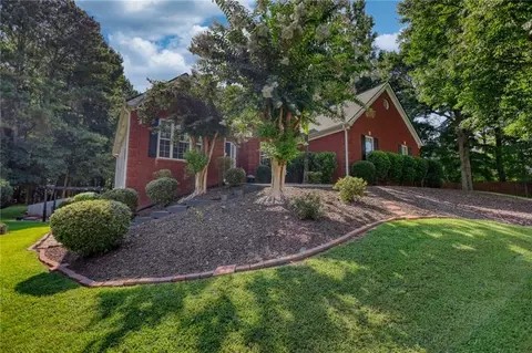 3832 Martingale Dr SE, Conyers, GA 30094