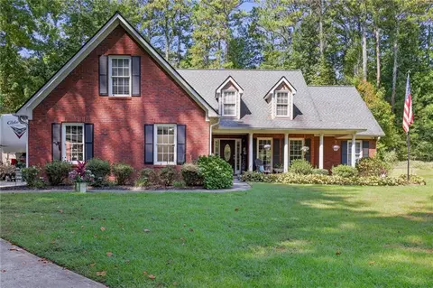 2020 Corner Rd, Powder Springs, GA 30127