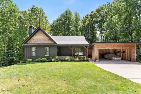 237 Clifton Dr, Dawsonville, GA 30534