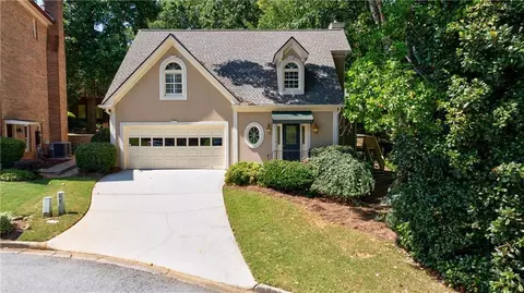 3931 Thawley Ct, Tucker, GA 30084