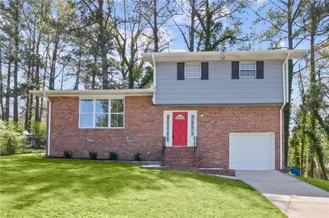 2806 E Hampton Ct, Atlanta, GA 30349