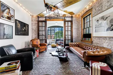 93 Peachtree Pl NE #6, Atlanta, GA 30309
