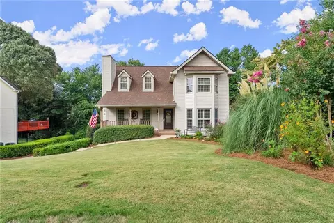 2090 Furlong Run, Lawrenceville, GA 30043