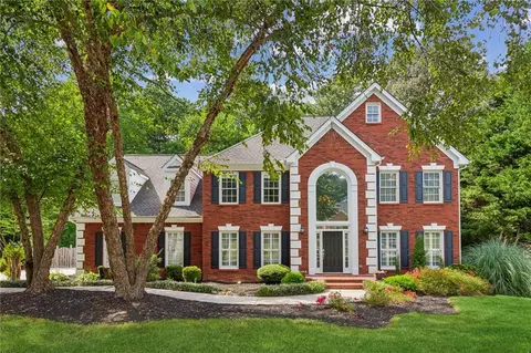 2270 Cobble Creek Ln, Grayson, GA 30017