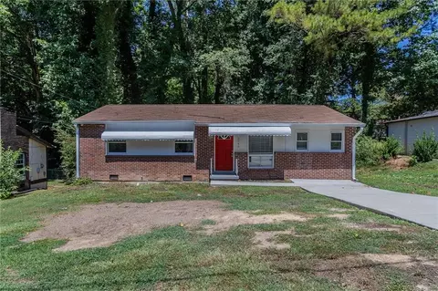 2746 Santa Barbara Dr NW, Atlanta, GA 30318