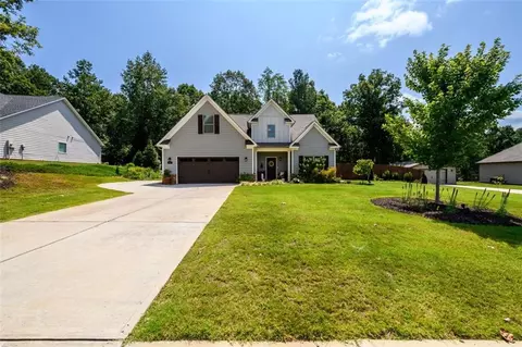 1608 Carriage Ct, Monroe, GA 30656 photo 3