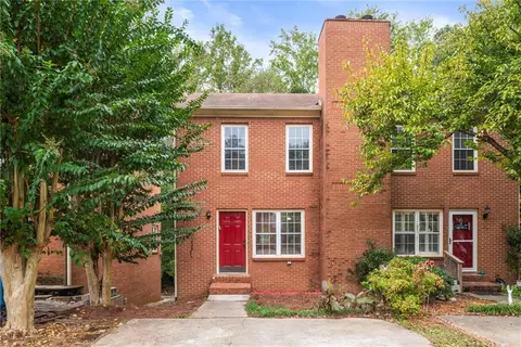104 Davis Mill Ct, Lawrenceville, GA 30044