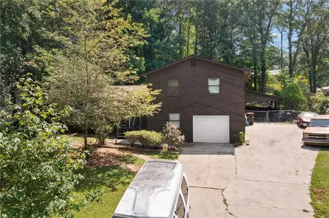 2862 Melanie Ln, Douglasville, GA 30135