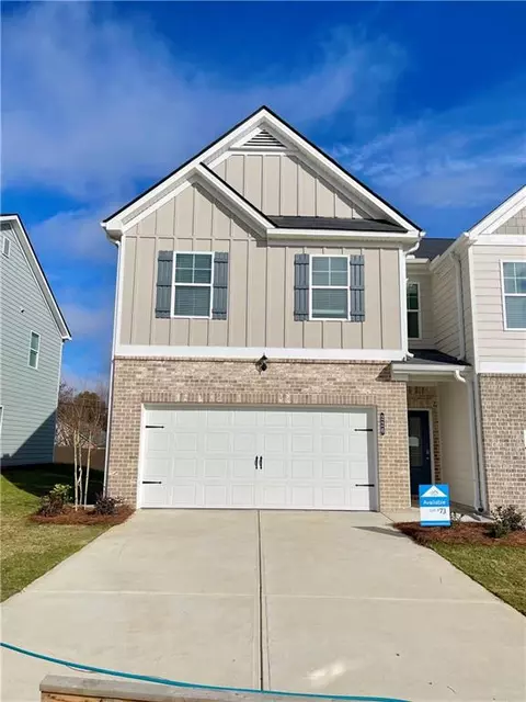 226 Switcher Ct, Union City, GA 30291