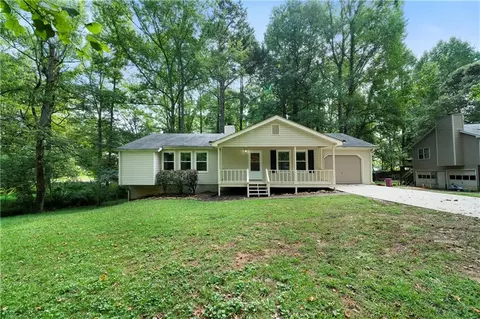 4096 Chapel Hill Rd, Douglasville, GA 30135