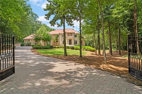 5960 Riverside Dr, Sandy Springs, GA 30328