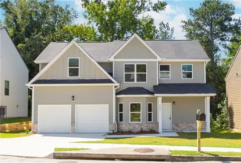 6502 Beaver Creek Trl, Atlanta, GA 30349