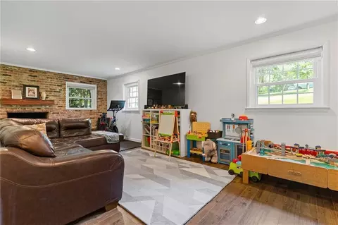 2732 Pioneer Ct, Atlanta, GA 30341 photo 21