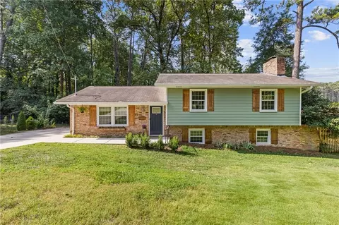 2732 Pioneer Ct, Atlanta, GA 30341