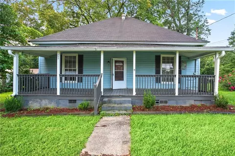 202 E 19th St SW, Rome, GA 30161