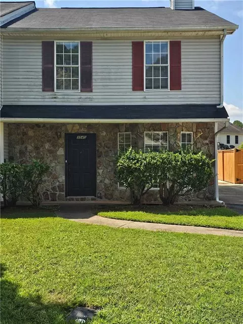 3545 Hopkins Ct, Powder Springs, GA 30127