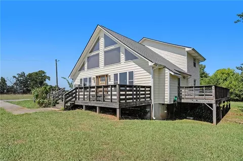 530 Chubb Rd SW, Lindale, GA 30147