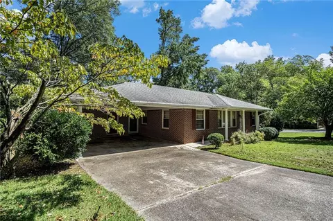 1766 Mural Dr, Morrow, GA 30260
