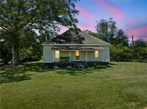 882 Jack Neely Rd, Covington, GA 30016