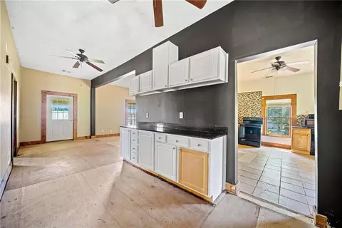 882 Jack Neely Rd, Covington, GA 30016 photo 23