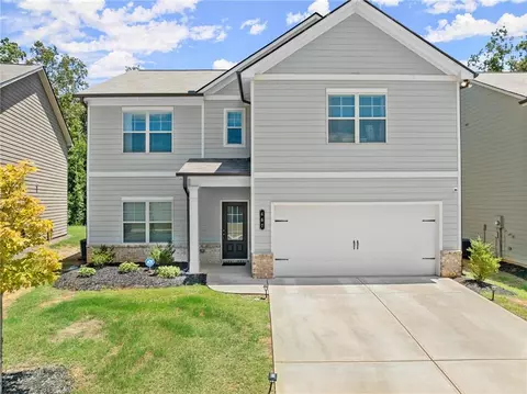 467 Auburn Crossing Dr, Auburn, GA 30011