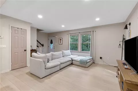 841 Hickory Dr, Monroe, GA 30656 photo 7