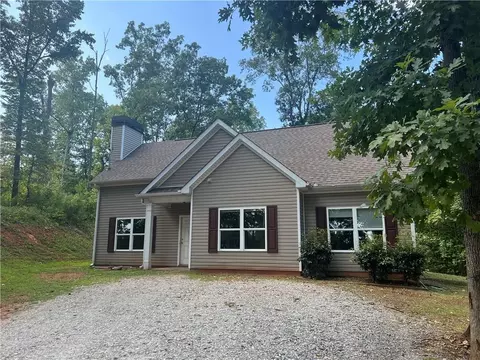 92 Emmett Dr, Dawsonville, GA 30534