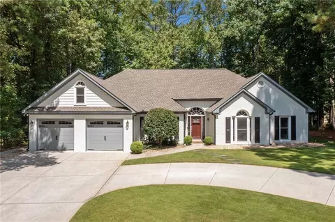 193 Colonial Dr, Woodstock, GA 30189