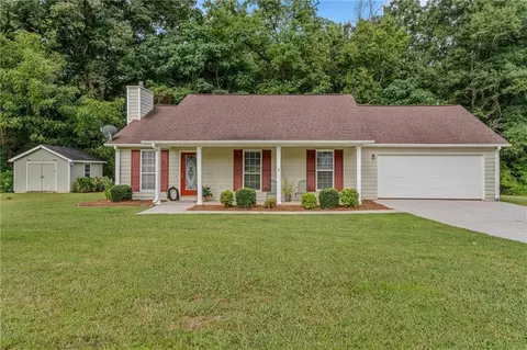 113 Leguin Ln, Locust Grove, GA 30248