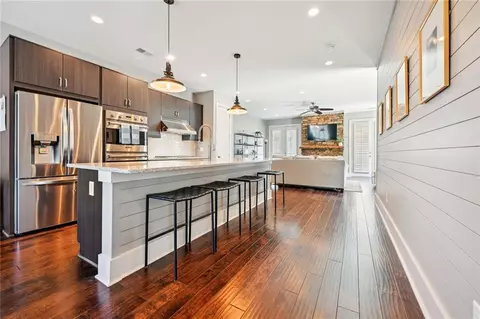 102 Canton Way, Roswell, GA 30075