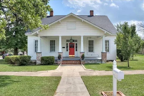 304 W 7th St W, Waynesboro, GA 30830