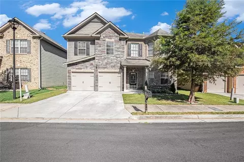 7800 Shertall St, Fairburn, GA 30213
