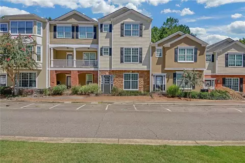 194 Riverstone Commons Cir, Canton, GA 30114