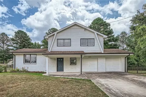 3304 Lancer Dr, Powder Springs, GA 30127