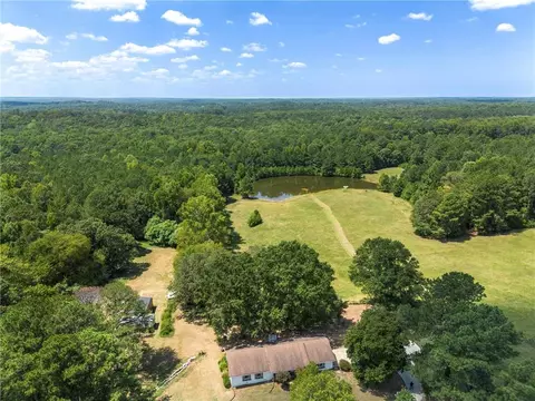 398 Wehunt Rd, Covington, GA 30016 photo 4