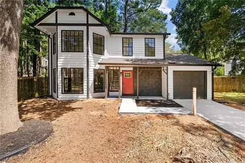 4752 Old Countryside Cir S, Stone Mountain, GA 30083