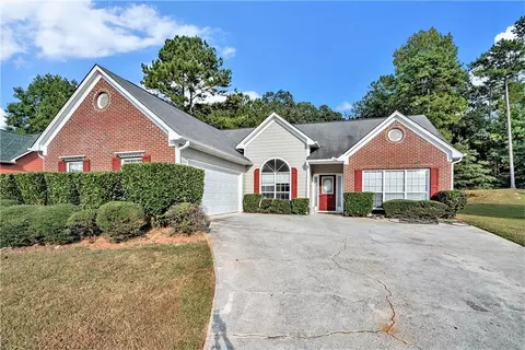 3984 River Mist Ct, Lithonia, GA 30038